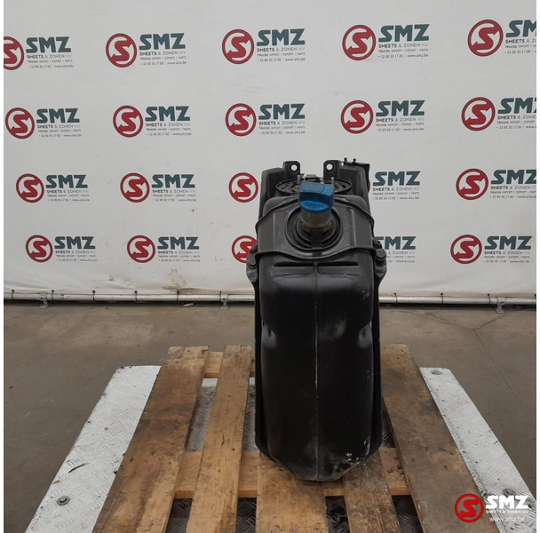 Mercedes-Benz Occ AdBluetank 60L + AdBlueniveausensor Mercedes - Sistem bahan bakar untuk Truk: gambar 3 Mercedes-Benz Occ AdBluetank 60L + AdBlueniveausensor Mercedes - Sistem bahan bakar untuk Truk: gambar 3