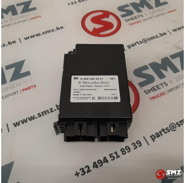 Mercedes-Benz Occ ECU Video Radar Decision Unit regeleenheid Mer - ECU untuk Truk: gambar 1 Mercedes-Benz Occ ECU Video Radar Decision Unit regeleenheid Mer - ECU untuk Truk: gambar 1