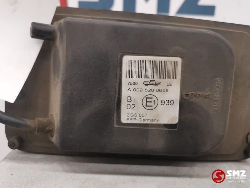Mercedes-Benz Occ Mistlicht links Actros MP1 - Lampu kabut untuk Truk: gambar 3 Mercedes-Benz Occ Mistlicht links Actros MP1 - Lampu kabut untuk Truk: gambar 3