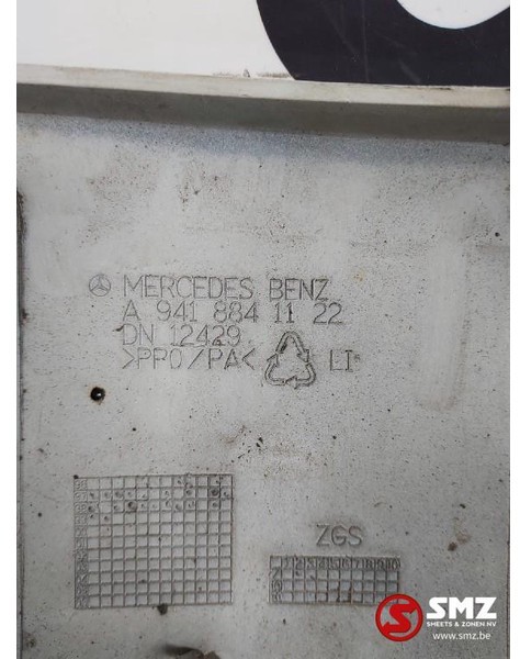 Mercedes-Benz Occ Windgeleider links Actros mp1 - Aerodinamika/ Spoiler untuk Truk: gambar 3 Mercedes-Benz Occ Windgeleider links Actros mp1 - Aerodinamika/ Spoiler untuk Truk: gambar 3