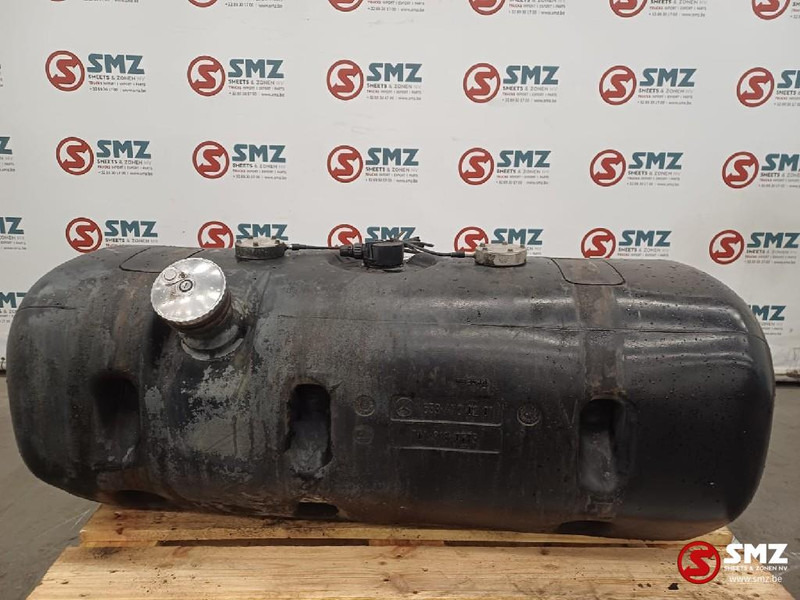 Mercedes-Benz Occ brandstoftank 220L Mercedes - Tangki bahan bakar untuk Truk: gambar 1 Mercedes-Benz Occ brandstoftank 220L Mercedes - Tangki bahan bakar untuk Truk: gambar 1