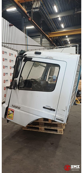 Mercedes-Benz Occ cabine Mercedes - Kabin dan interior untuk Truk: gambar 5 Mercedes-Benz Occ cabine Mercedes - Kabin dan interior untuk Truk: gambar 5