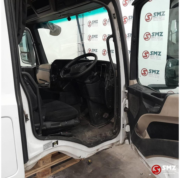 Kabin dan interior untuk Truk Mercedes-Benz Occ cabine RHD Mercedes: gambar 12