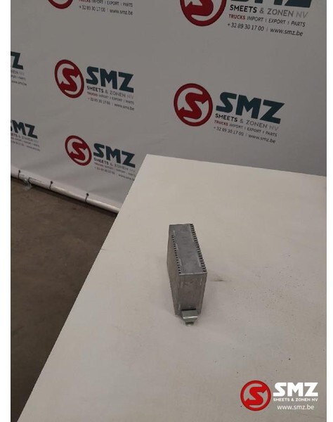 Mercedes-Benz Occ omvormer besturingseenheid 24V/12V 18A MP4 Mer - Sistem listrik untuk Truk: gambar 4 Mercedes-Benz Occ omvormer besturingseenheid 24V/12V 18A MP4 Mer - Sistem listrik untuk Truk: gambar 4