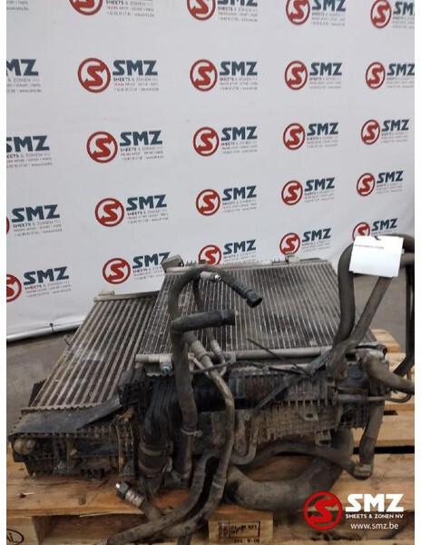 Mercedes-Benz Occ radiator Mercedes Atego - Radiator untuk Truk: gambar 3 Mercedes-Benz Occ radiator Mercedes Atego - Radiator untuk Truk: gambar 3