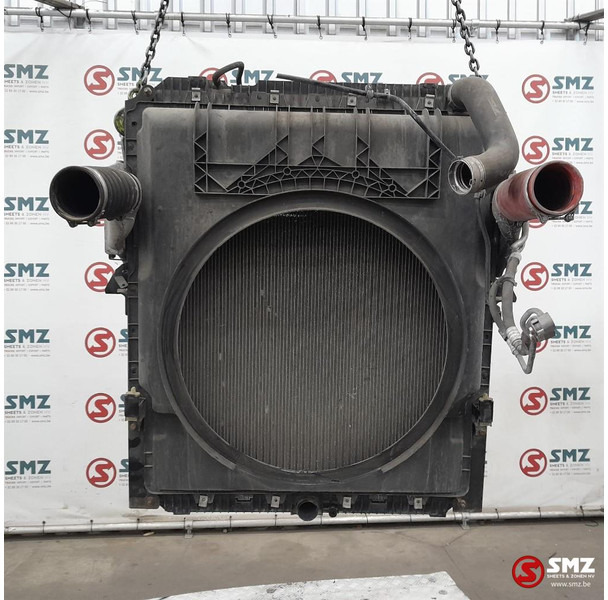 Mercedes-Benz Occ radiator + intercooler Mercedes - Radiator untuk Truk: gambar 1 Mercedes-Benz Occ radiator + intercooler Mercedes - Radiator untuk Truk: gambar 1
