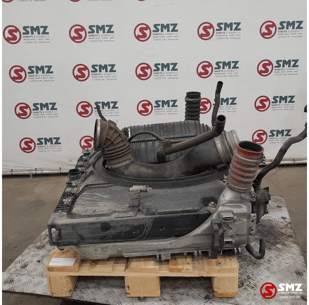 Mercedes-Benz Occ radiator + intercooler + expansievat Mercedes - Radiator untuk Truk: gambar 4 Mercedes-Benz Occ radiator + intercooler + expansievat Mercedes - Radiator untuk Truk: gambar 4