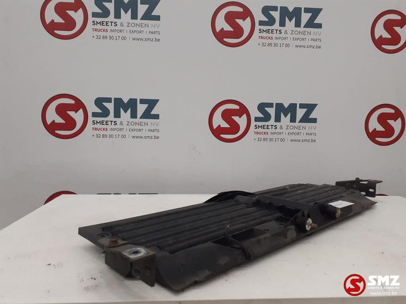 Mercedes-Benz Occ radiatorgrille Mercedes - Panggangan untuk Truk: gambar 2 Mercedes-Benz Occ radiatorgrille Mercedes - Panggangan untuk Truk: gambar 2