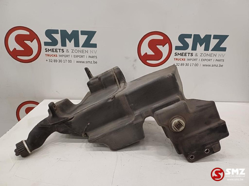Mercedes-Benz Occ ruitenvloeistofreservoir Mercedes - Jendela dan bagian untuk Truk: gambar 1 Mercedes-Benz Occ ruitenvloeistofreservoir Mercedes - Jendela dan bagian untuk Truk: gambar 1