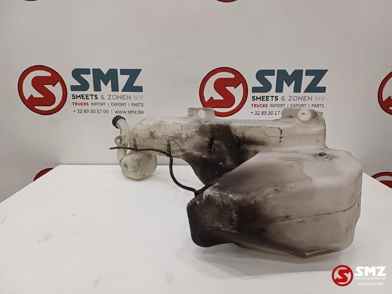 Mercedes-Benz Occ ruitenwissersproeierreservoir Mercedes - Wiper untuk Truk: gambar 2 Mercedes-Benz Occ ruitenwissersproeierreservoir Mercedes - Wiper untuk Truk: gambar 2