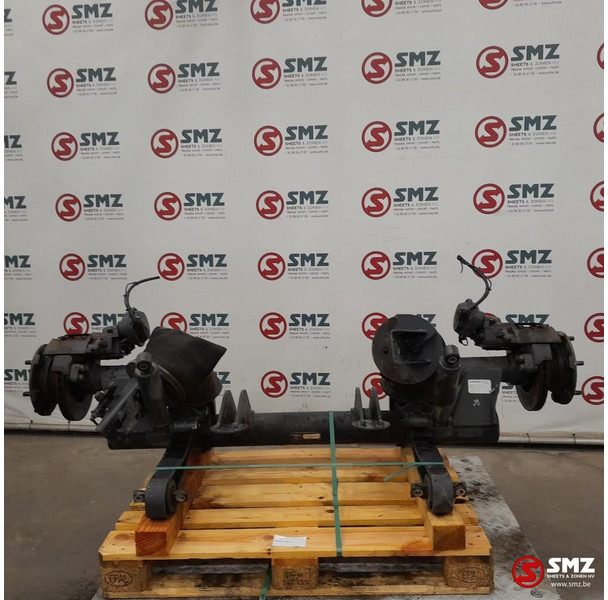 Mercedes-Benz Occ stuuras / meeloopas M-4,3LA/C17.5 Mercedes - Pengemudian untuk Truk: gambar 1 Mercedes-Benz Occ stuuras / meeloopas M-4,3LA/C17.5 Mercedes - Pengemudian untuk Truk: gambar 1