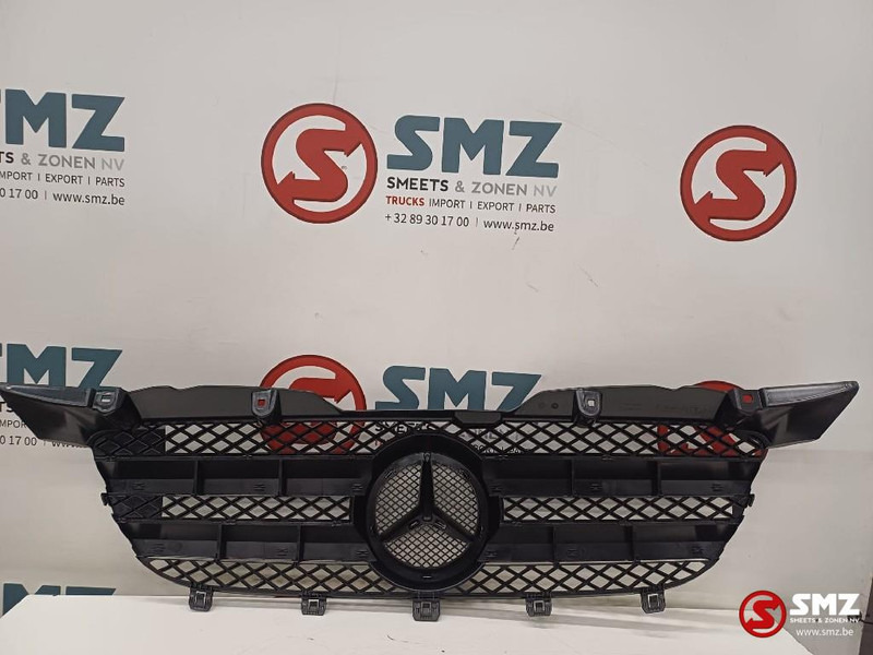 Mercedes-Benz Radiator grille mercedes - Panggangan untuk Truk: gambar 2 Mercedes-Benz Radiator grille mercedes - Panggangan untuk Truk: gambar 2