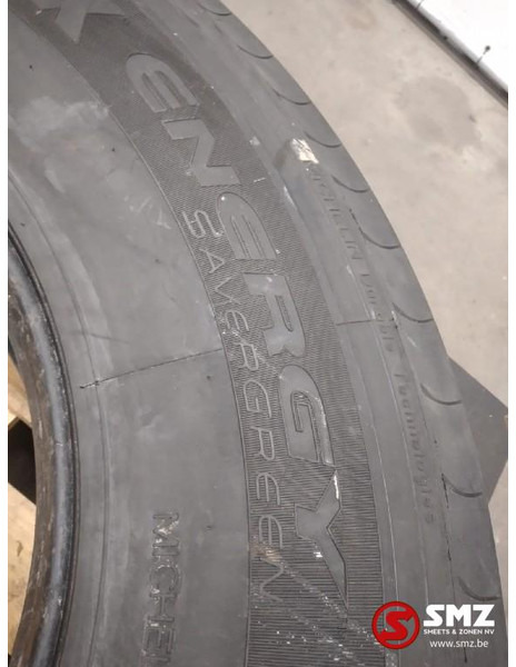 Michelin Occ vrachtwagenband Michelin 315/80R22.5 - Ban untuk Truk: gambar 3 Michelin Occ vrachtwagenband Michelin 315/80R22.5 - Ban untuk Truk: gambar 3