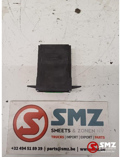 Renault Occ ECU versnellingskiezer regeleenheid Renault - ECU untuk Truk: gambar 2 Renault Occ ECU versnellingskiezer regeleenheid Renault - ECU untuk Truk: gambar 2