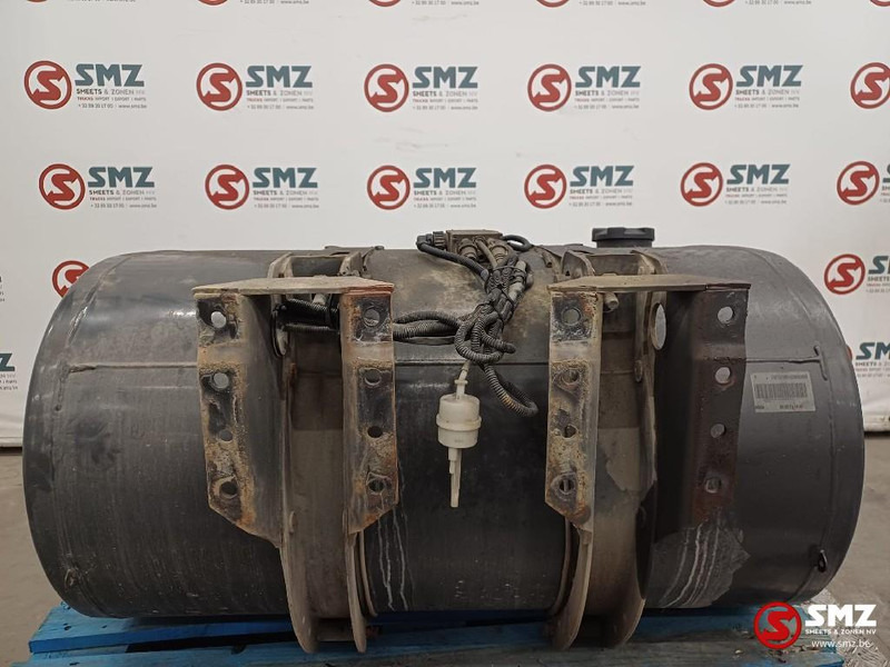 Renault Occ brandstoftank + brandstofniveausensor 315L Ren - Tangki bahan bakar untuk Truk: gambar 2 Renault Occ brandstoftank + brandstofniveausensor 315L Ren - Tangki bahan bakar untuk Truk: gambar 2