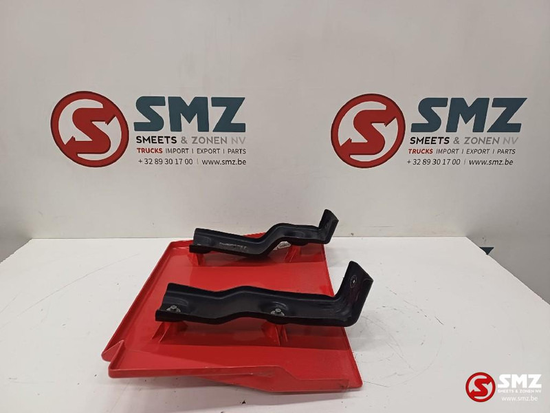 Renault Occ cabinespoiler linksboven Renault - Aerodinamika/ Spoiler untuk Truk: gambar 5 Renault Occ cabinespoiler linksboven Renault - Aerodinamika/ Spoiler untuk Truk: gambar 5