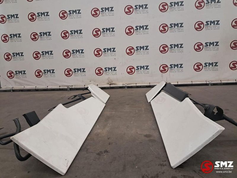 Renault Occ cabinespoilerset Renault - Aerodinamika/ Spoiler untuk Truk: gambar 2 Renault Occ cabinespoilerset Renault - Aerodinamika/ Spoiler untuk Truk: gambar 2