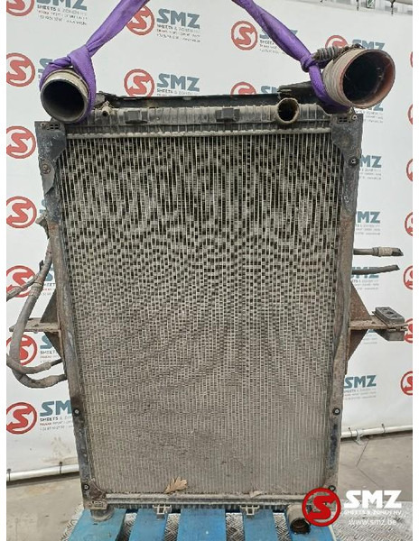 Renault Occ radiator Renault - Radiator untuk Truk: gambar 1 Renault Occ radiator Renault - Radiator untuk Truk: gambar 1