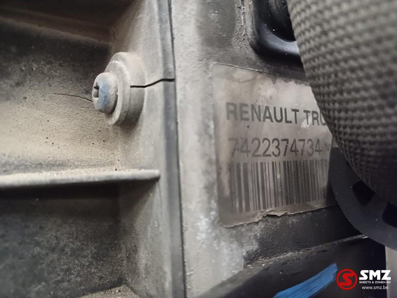 Renault Occ radiator + intercooler Renault - Radiator untuk Truk: gambar 3 Renault Occ radiator + intercooler Renault - Radiator untuk Truk: gambar 3