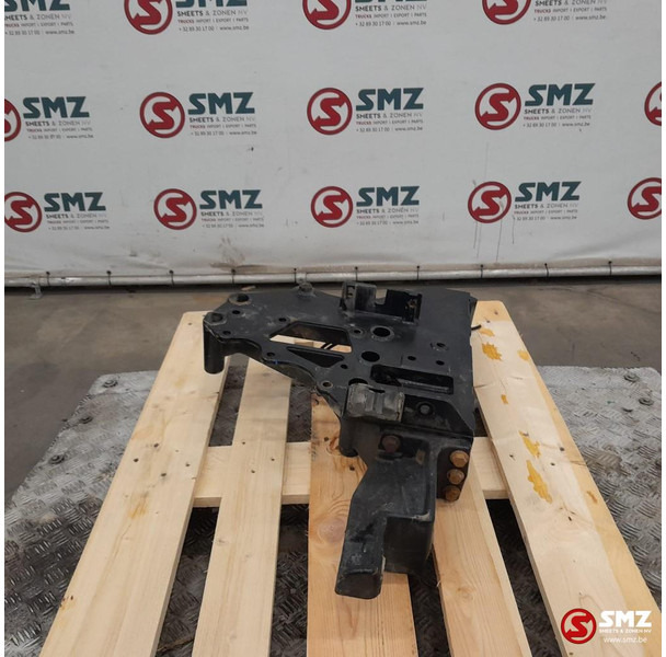 Renault Occ voorbumperbeugel links Renault - Bingkai/ Sasis untuk Truk: gambar 3 Renault Occ voorbumperbeugel links Renault - Bingkai/ Sasis untuk Truk: gambar 3