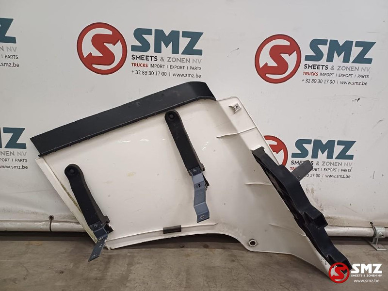 Scania Occ cabinespoiler links Scania - Aerodinamika/ Spoiler untuk Truk: gambar 2 Scania Occ cabinespoiler links Scania - Aerodinamika/ Spoiler untuk Truk: gambar 2
