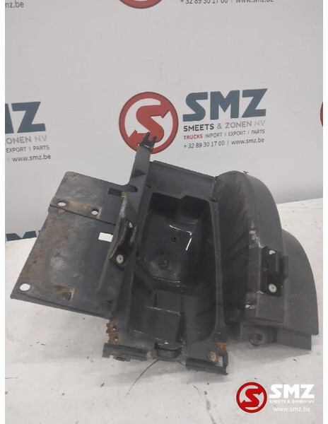 Scania Occ hoofdlampsteun rechts Scania 144 1543635 13246 - Cahaya/ Pencahayaan untuk Truk: gambar 1 Scania Occ hoofdlampsteun rechts Scania 144 1543635 13246 - Cahaya/ Pencahayaan untuk Truk: gambar 1