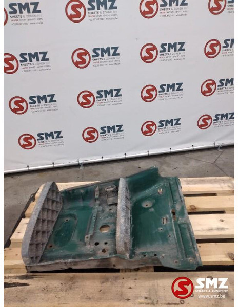 Scania Occ opstapbak rechts Scania 144 1498180 - Kabin dan interior untuk Truk: gambar 2 Scania Occ opstapbak rechts Scania 144 1498180 - Kabin dan interior untuk Truk: gambar 2