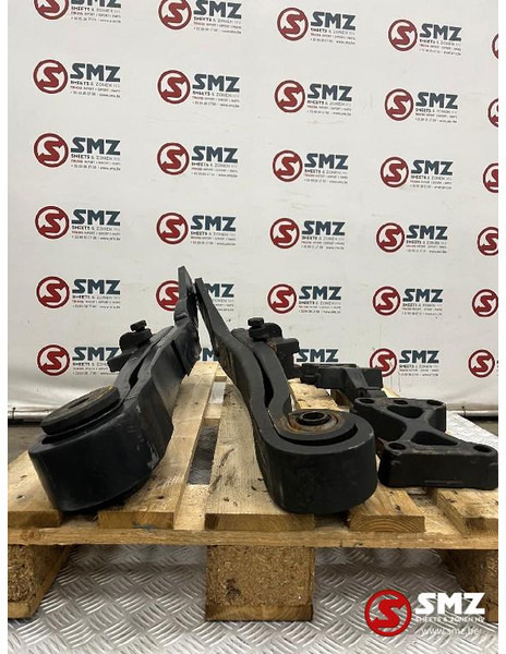 Scania Occ set bladveren achteras R780 Scania - Suspensi baja untuk Truk: gambar 2 Scania Occ set bladveren achteras R780 Scania - Suspensi baja untuk Truk: gambar 2