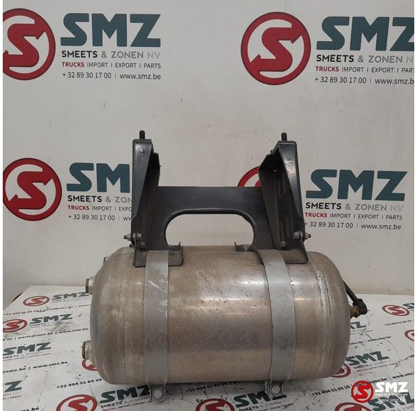 Iveco Occ set luchtketels 20L 14Bar + 15L 14Bar Iveco - Suku cadang untuk Truk: gambar 4 Iveco Occ set luchtketels 20L 14Bar + 15L 14Bar Iveco - Suku cadang untuk Truk: gambar 4