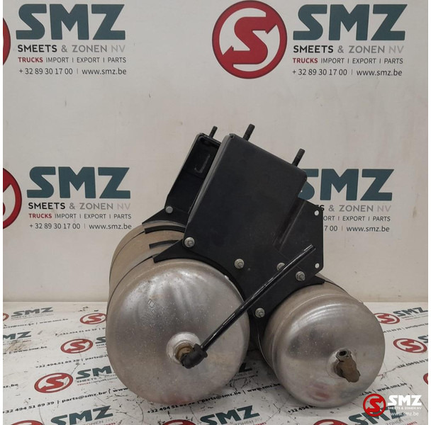 Iveco Occ set luchtketels 20L 14Bar + 15L 14Bar Iveco - Suku cadang untuk Truk: gambar 2 Iveco Occ set luchtketels 20L 14Bar + 15L 14Bar Iveco - Suku cadang untuk Truk: gambar 2