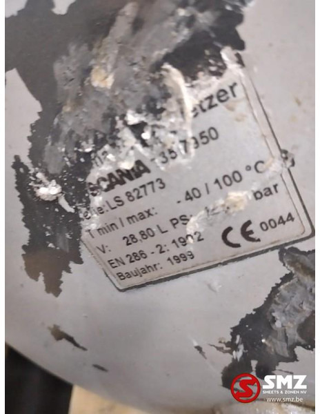 Scania Occ luchtketel 28,8L 14,5Bar Scania 144 1357950 - Suku cadang untuk Truk: gambar 4 Scania Occ luchtketel 28,8L 14,5Bar Scania 144 1357950 - Suku cadang untuk Truk: gambar 4