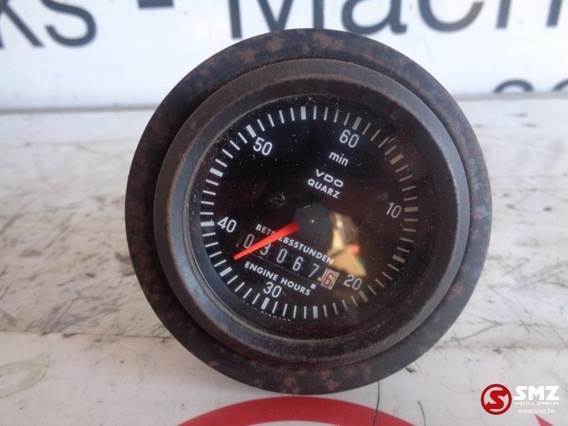VDO Occ motor uren meter - Dasbor untuk Truk: gambar 2 VDO Occ motor uren meter - Dasbor untuk Truk: gambar 2