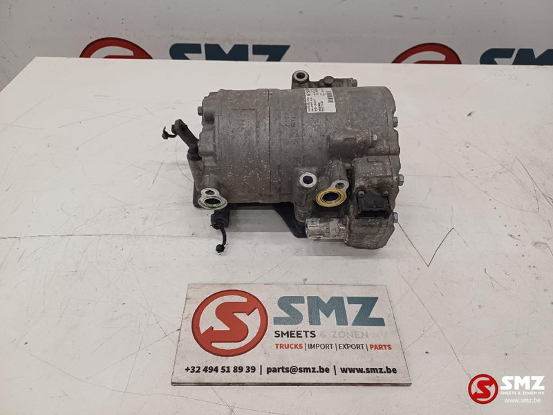 Volvo Occ airco compressor Volvo - Suku Cadang Mesin untuk Truk: gambar 1 Volvo Occ airco compressor Volvo - Suku Cadang Mesin untuk Truk: gambar 1