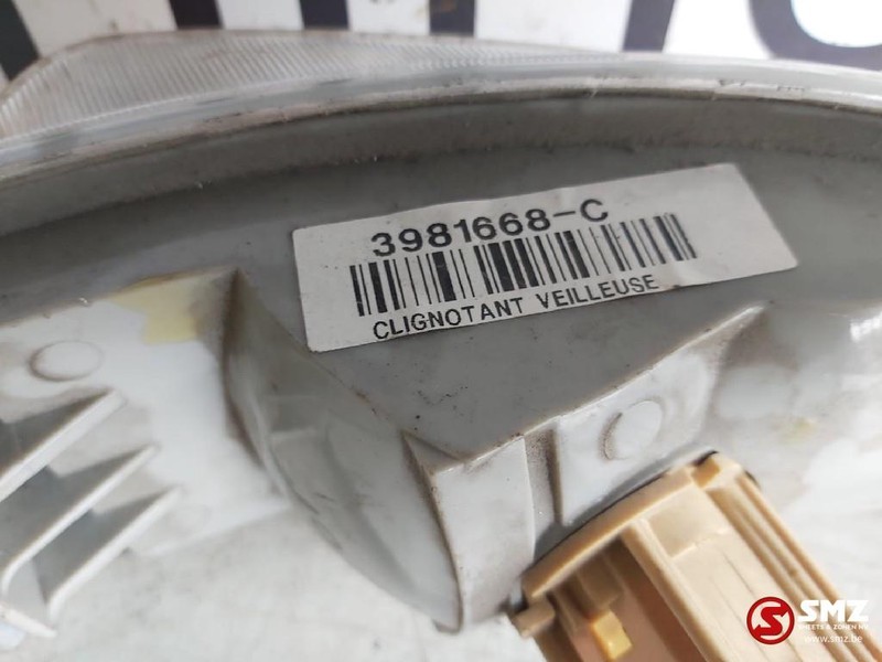Volvo Occ knipperlicht Volvo FH12/FH16/FM12 - Cahaya/ Pencahayaan untuk Truk: gambar 3 Volvo Occ knipperlicht Volvo FH12/FH16/FM12 - Cahaya/ Pencahayaan untuk Truk: gambar 3
