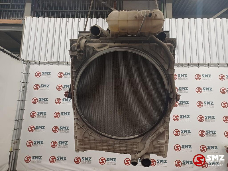 Volvo Occ radiator + intercooler + condenser Volvo - Radiator untuk Truk: gambar 1 Volvo Occ radiator + intercooler + condenser Volvo - Radiator untuk Truk: gambar 1