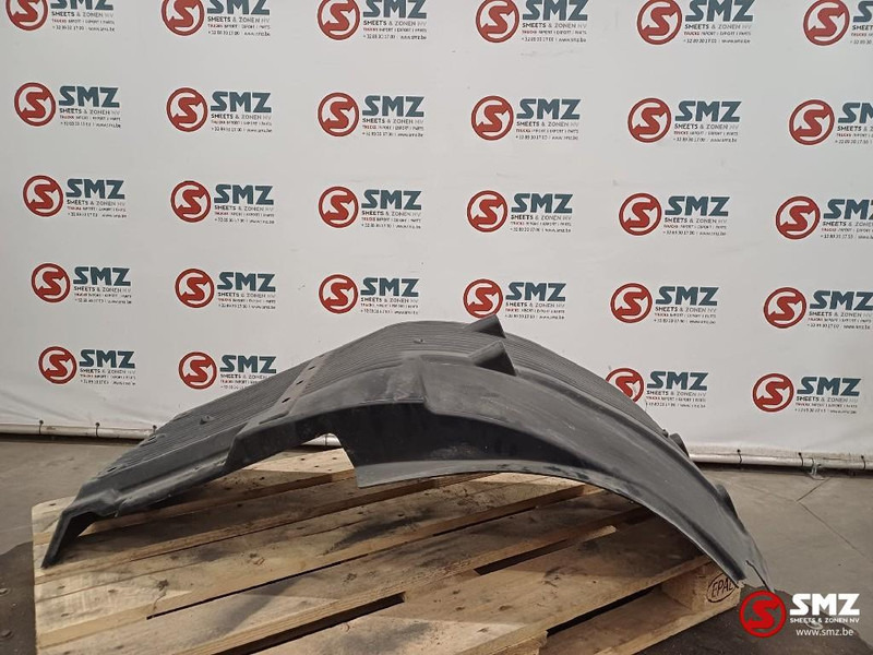 Volvo Occ spatscherm vooraan rechts Volvo - Tubuh dan eksterior untuk Truk: gambar 1 Volvo Occ spatscherm vooraan rechts Volvo - Tubuh dan eksterior untuk Truk: gambar 1