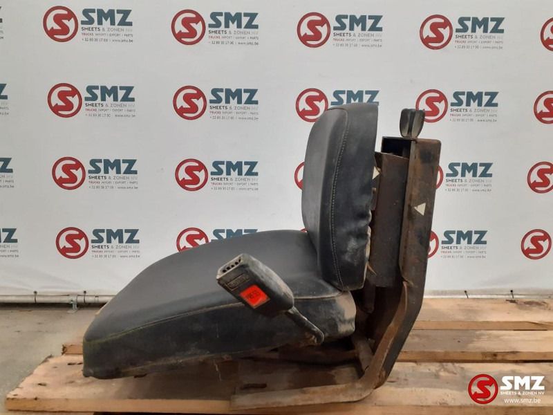 Zettelmeyer Occ bijrijdersstoel Zettelmeyer - Kabin dan interior untuk Truk: gambar 2 Zettelmeyer Occ bijrijdersstoel Zettelmeyer - Kabin dan interior untuk Truk: gambar 2