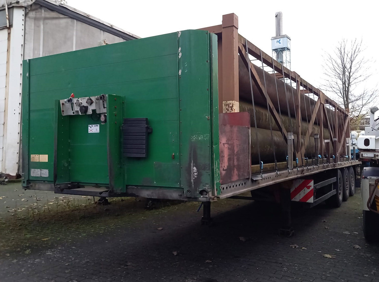 SCHMITZ Gas tube semi-trailer used for helium, hydrogen, oxygen, nitrogen, argon, methane, CNG - Semi-trailer tangki: gambar 2 SCHMITZ Gas tube semi-trailer used for helium, hydrogen, oxygen, nitrogen, argon, methane, CNG - Semi-trailer tangki: gambar 2