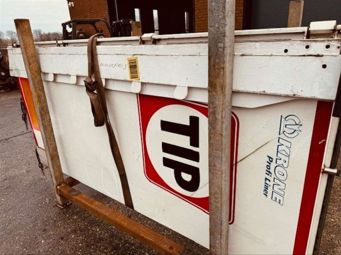 Krone Achterdeur links - Tubuh dan eksterior untuk Truk: gambar 1 Krone Achterdeur links - Tubuh dan eksterior untuk Truk: gambar 1