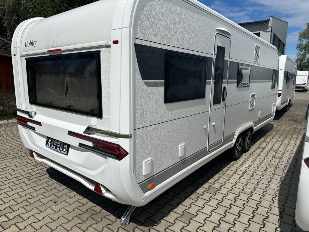 EXCELLENT EDITION 650 UMFe 2024 - Karavan: gambar 3 EXCELLENT EDITION 650 UMFe 2024 - Karavan: gambar 3
