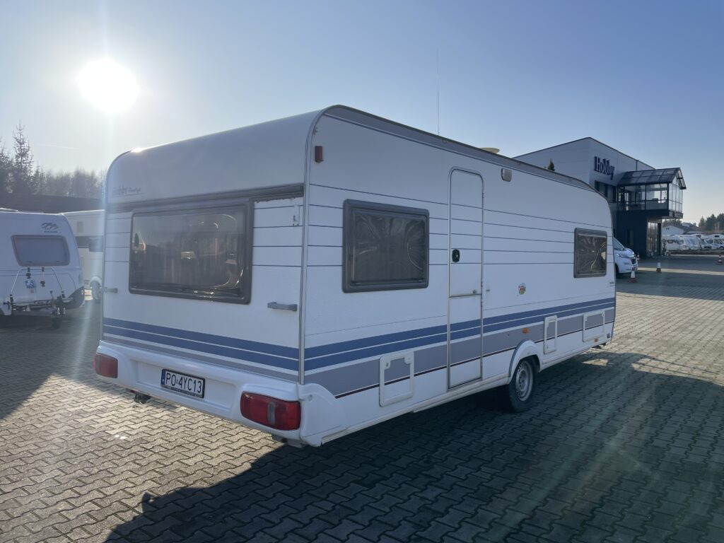 Hobby 560 UL Prestige 1998 - Karavan: gambar 4 Hobby 560 UL Prestige 1998 - Karavan: gambar 4