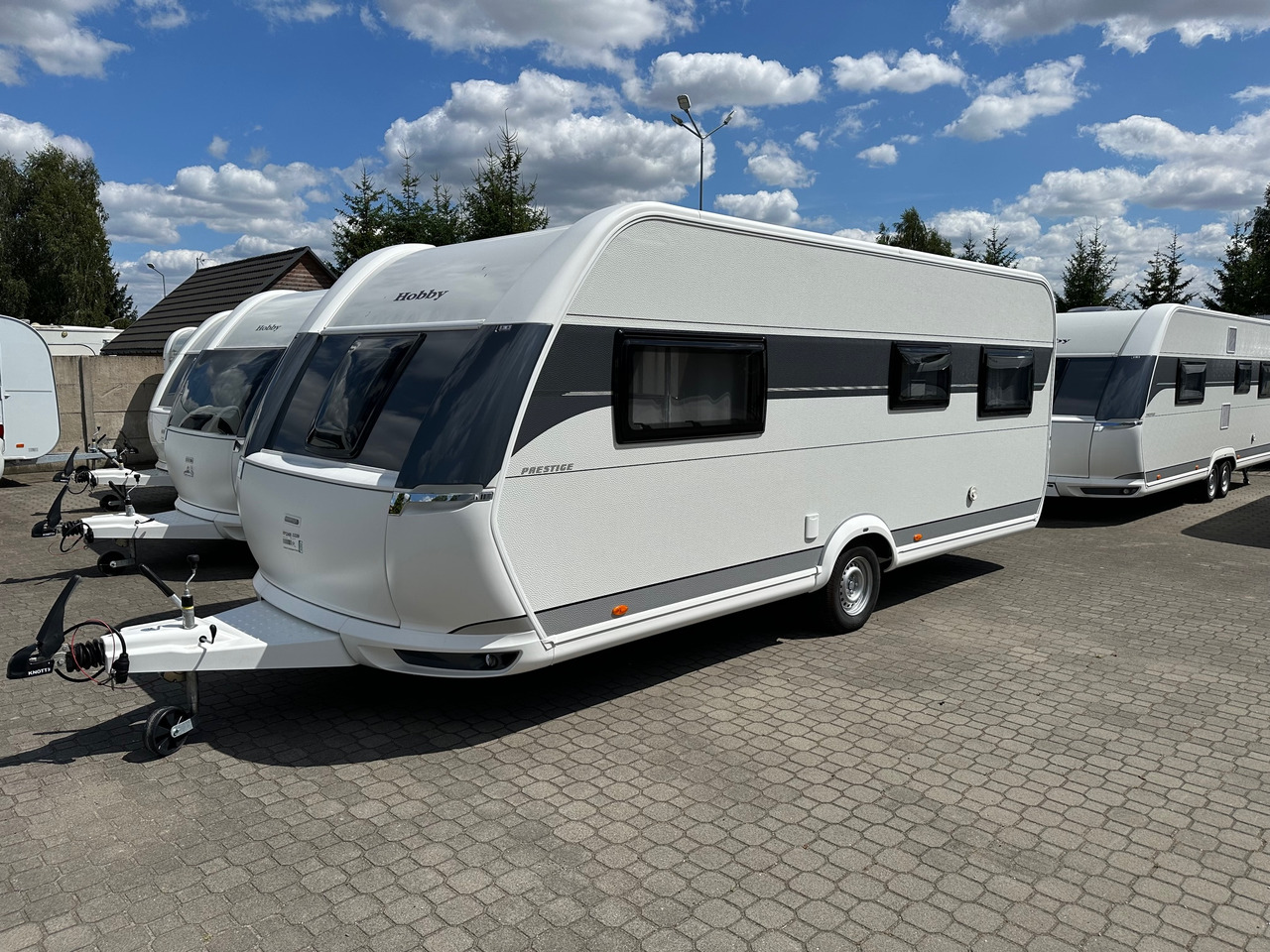 Hobby 560 UL Prestige 2023 - Karavan: gambar 1 Hobby 560 UL Prestige 2023 - Karavan: gambar 1