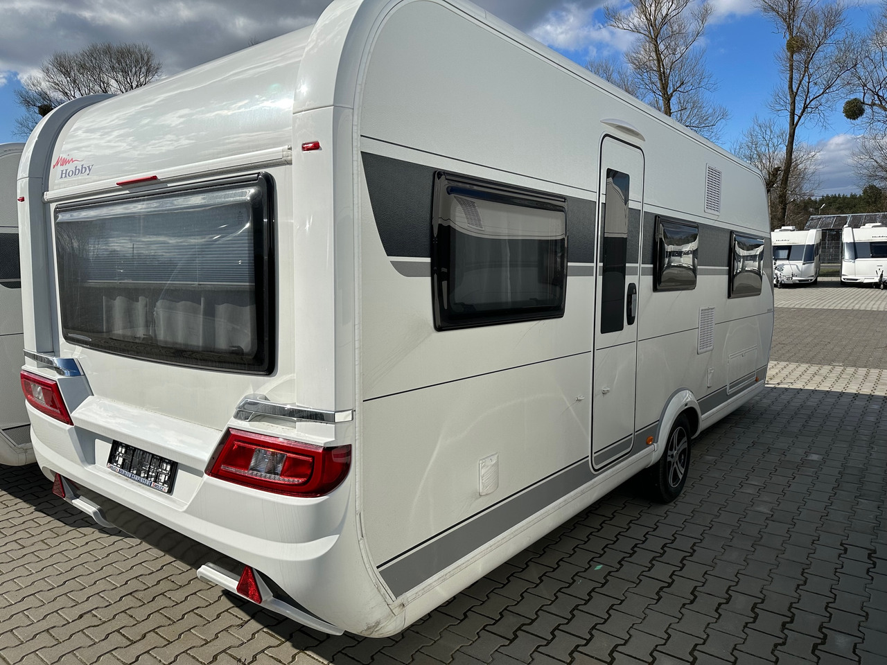 Hobby 585 UL Maxia 2023 - Karavan: gambar 3 Hobby 585 UL Maxia 2023 - Karavan: gambar 3