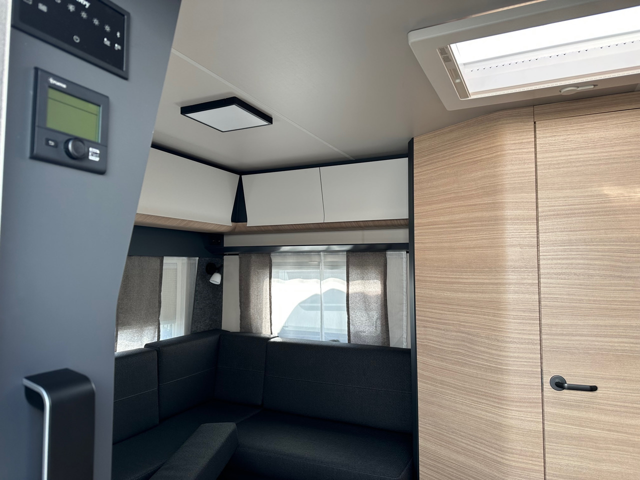 Hobby 585 UL Maxia 2023 - Karavan: gambar 5 Hobby 585 UL Maxia 2023 - Karavan: gambar 5