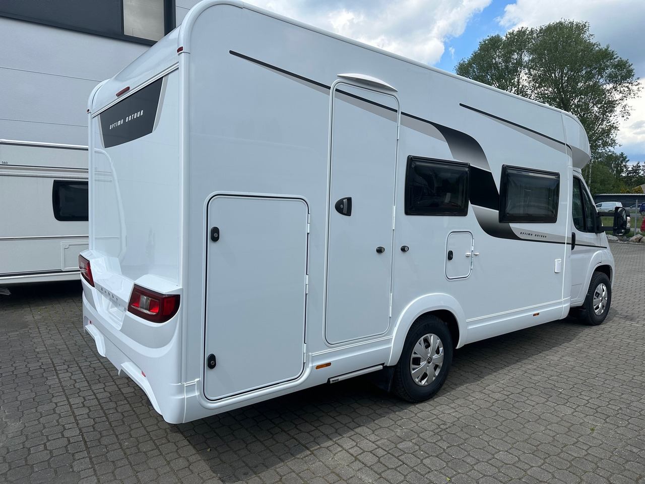 Hobby Optima T65 HKM Ontour 2024 - Mobil rumah semi-terintegrasi: gambar 3 Hobby Optima T65 HKM Ontour 2024 - Mobil rumah semi-terintegrasi: gambar 3