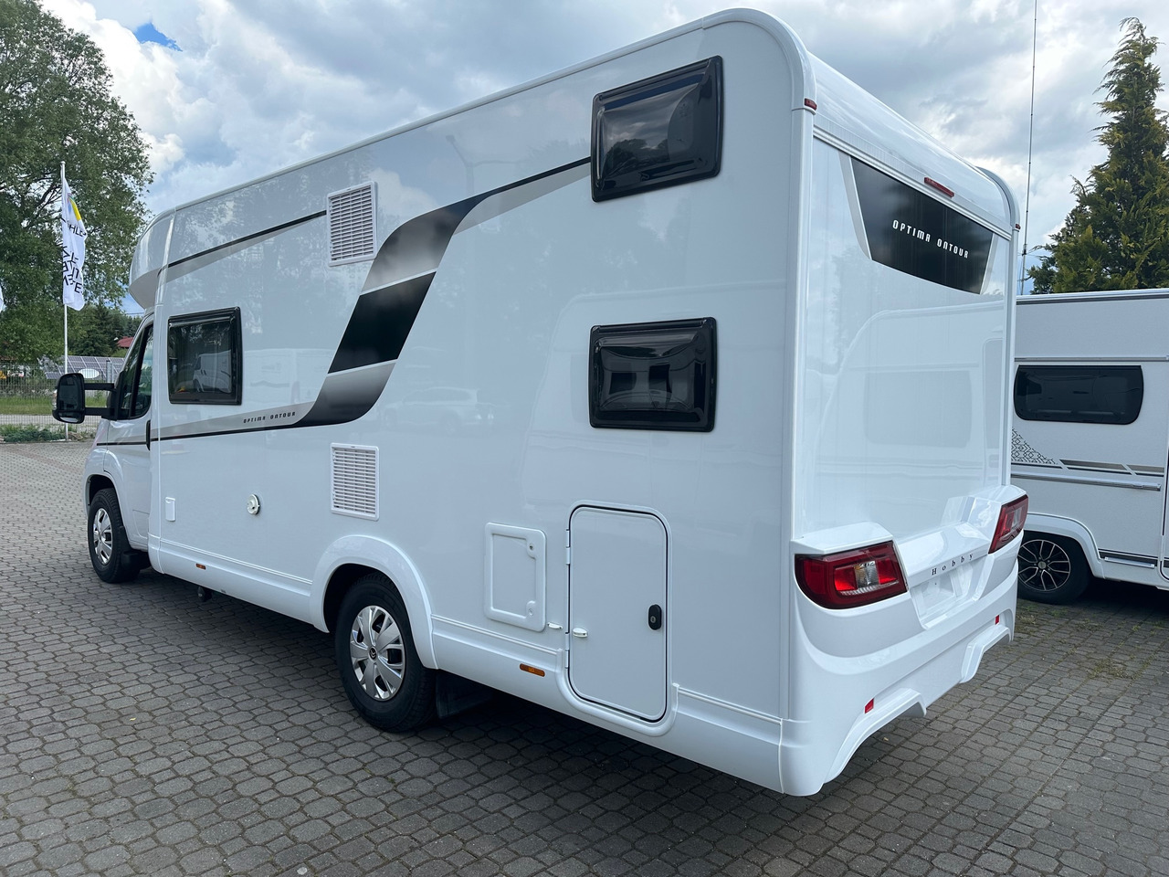 Hobby Optima T65 HKM Ontour 2024 - Mobil rumah semi-terintegrasi: gambar 4 Hobby Optima T65 HKM Ontour 2024 - Mobil rumah semi-terintegrasi: gambar 4