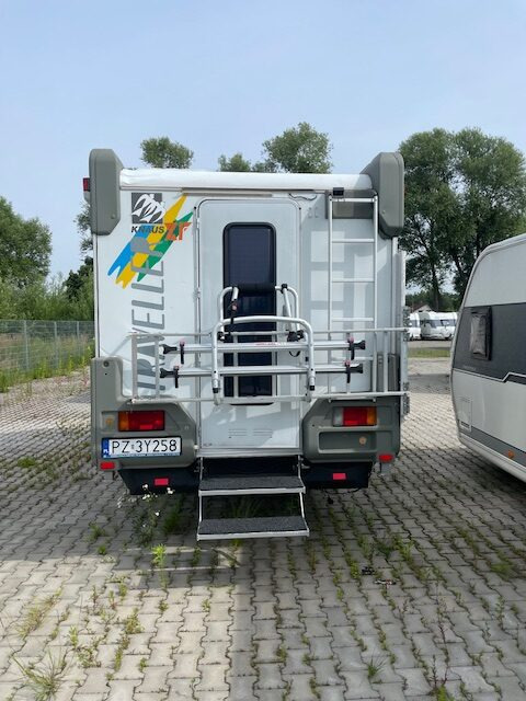 Zabudowa kempingowa do Pick-up’a Knaus Traveller - Alkoven: gambar 4 Zabudowa kempingowa do Pick-up’a Knaus Traveller - Alkoven: gambar 4