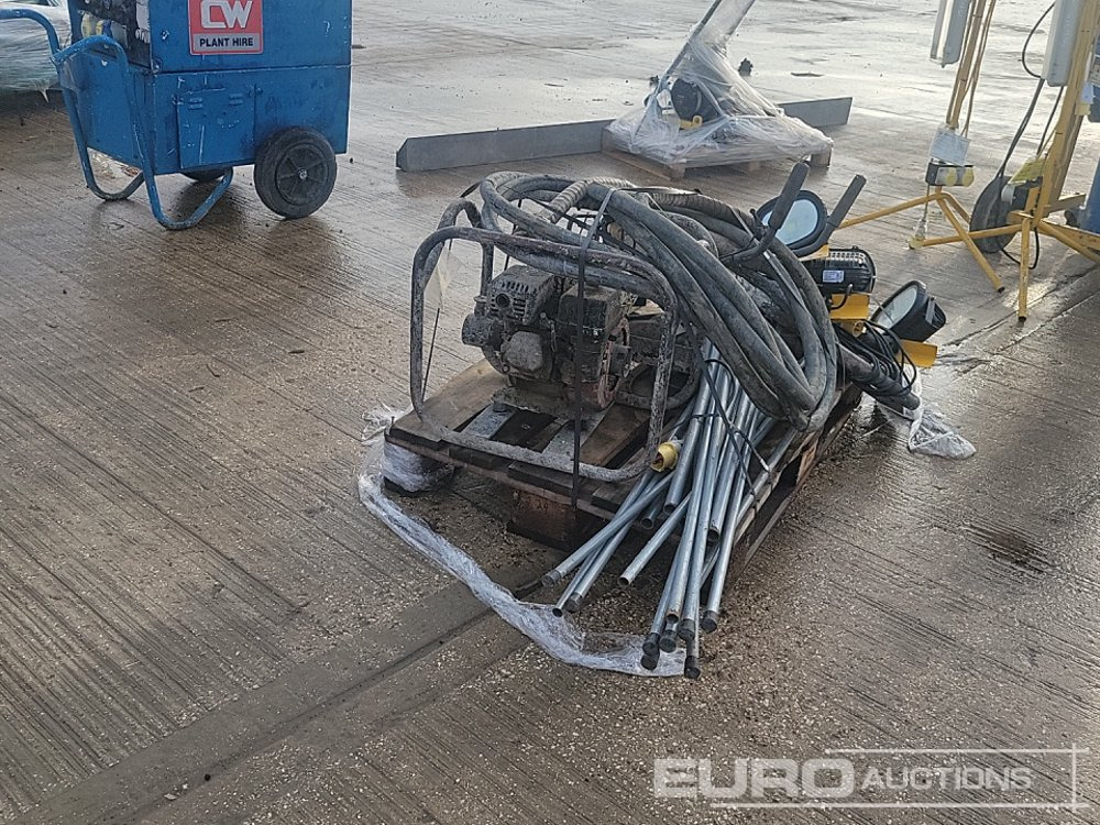 110 Volt LED Tri Pod Light (4 of), Petrol Powerpack & Vibrating Poker, Hand Held PetrolnEngine to suit Vibrating Poker - Mesin aspal: gambar 3 110 Volt LED Tri Pod Light (4 of), Petrol Powerpack & Vibrating Poker, Hand Held PetrolnEngine to suit Vibrating Poker - Mesin aspal: gambar 3