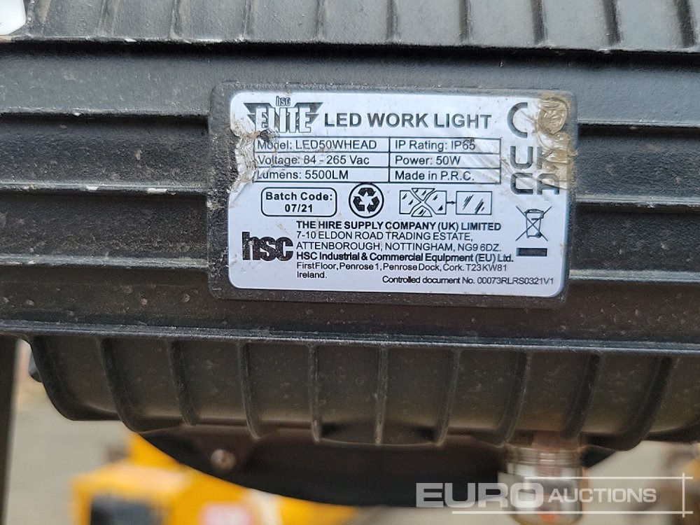 Membangun inventaris 110Volt Lighting (3 of): gambar 17