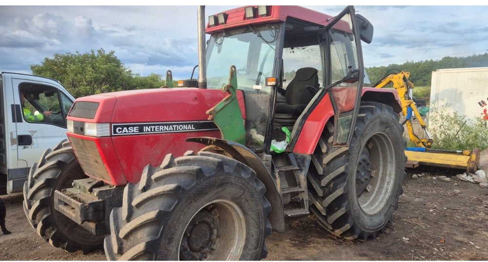 1993 Case International 5140 - Traktor: gambar 3 1993 Case International 5140 - Traktor: gambar 3